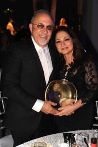 4-7-emilio-estefan-gloria-estefan1-471x707